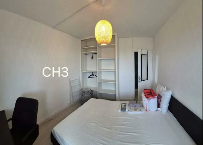 Private - Shared - - F2-2 Lejlighed *